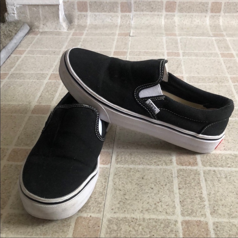 Womens size 7 slip on vans